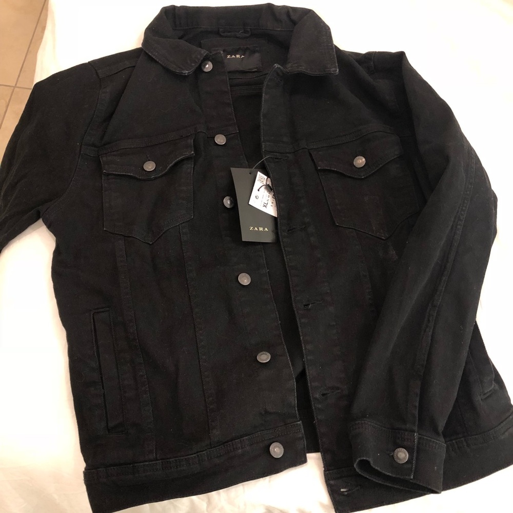 Zara men’s Black Denim Jacket